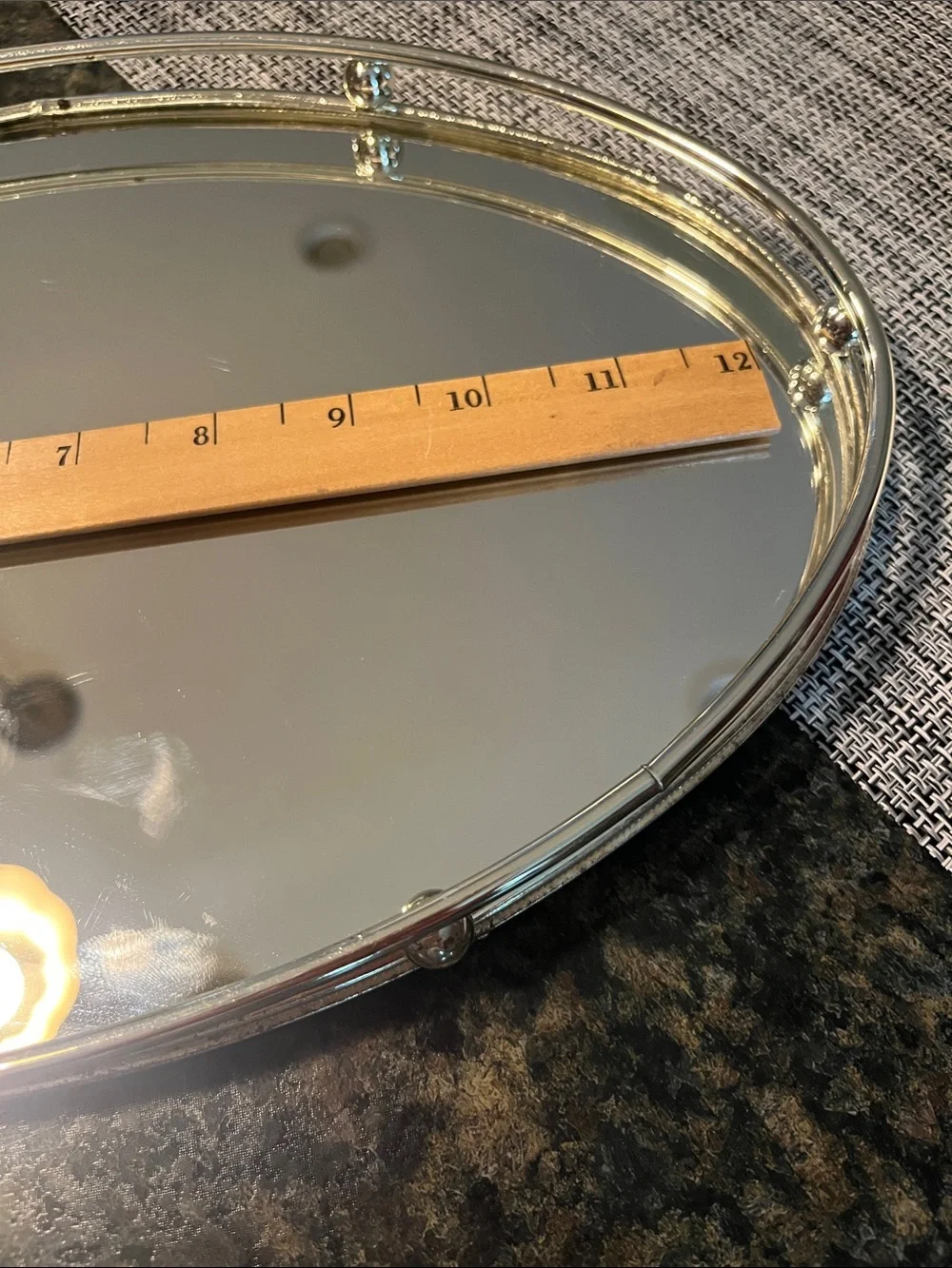 Silver Accent Oval Vanity Tray - Mirror Finish